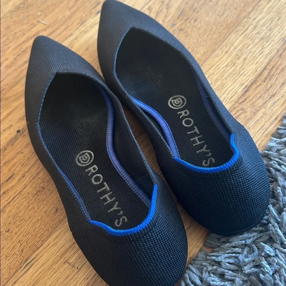 Rothy's Black Pointed Ballet Flats Size 8.5